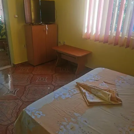 Homestay Pensiunea Edward *